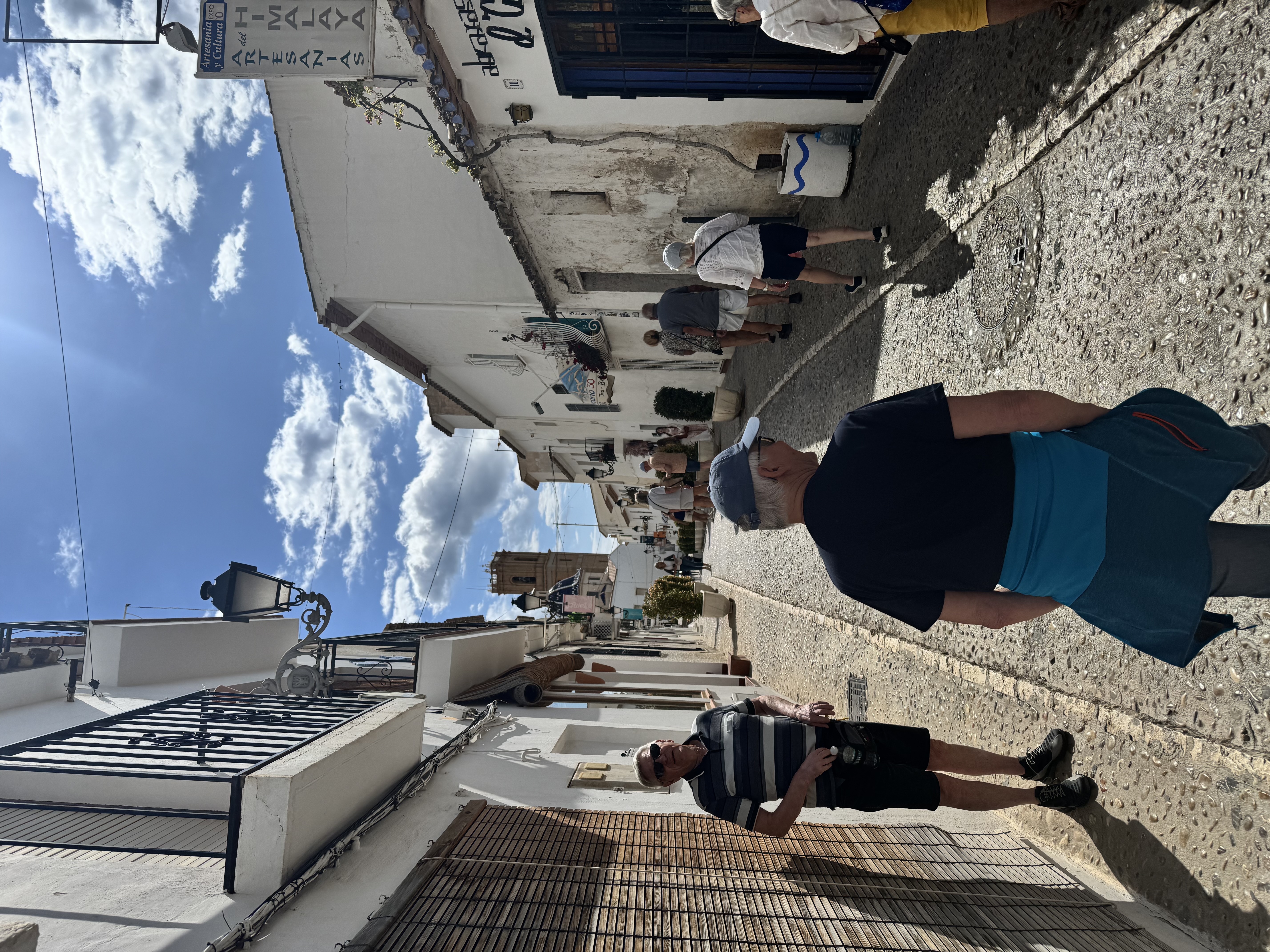 10:00 Altea